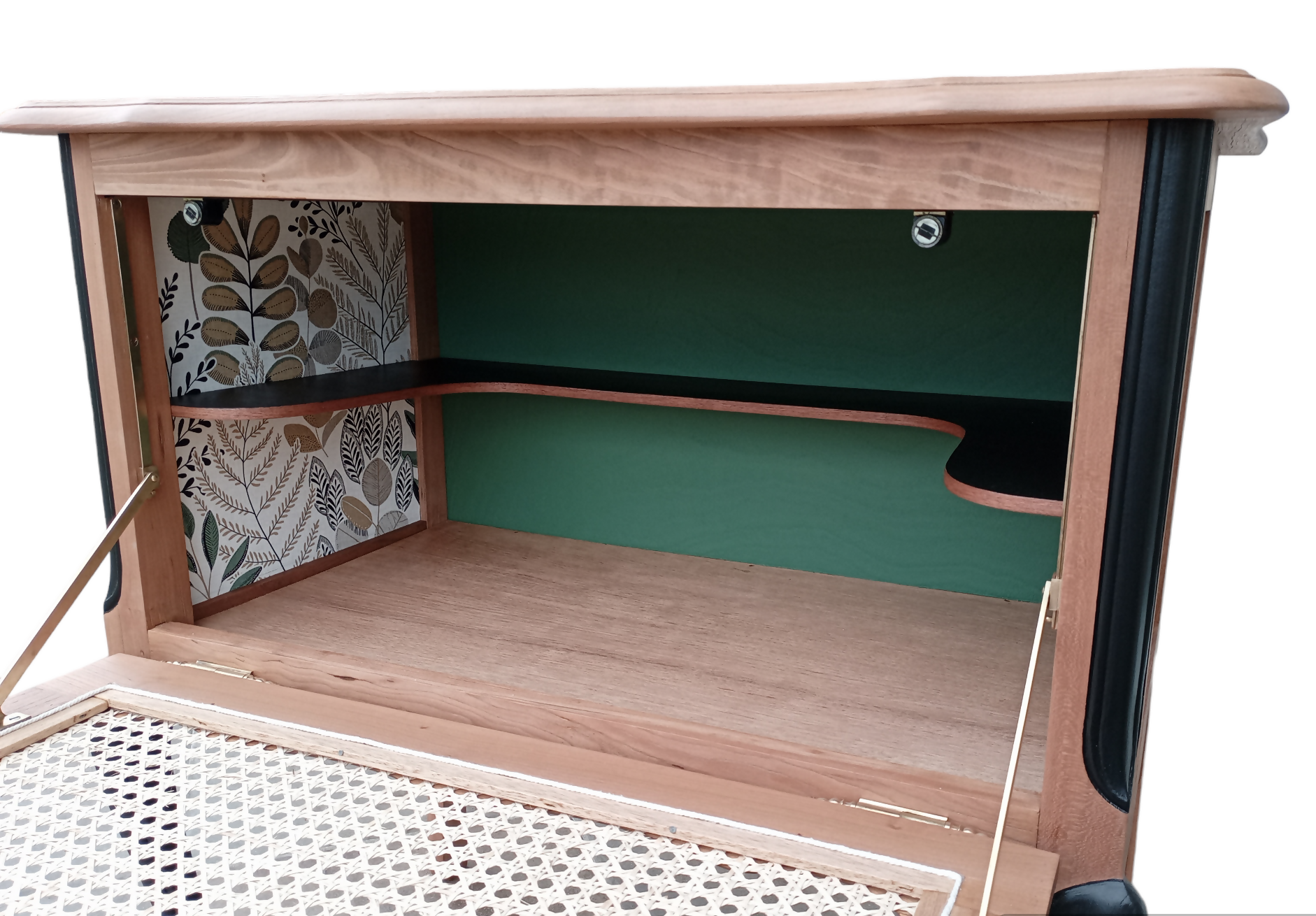 Photoroom-20240218_150003