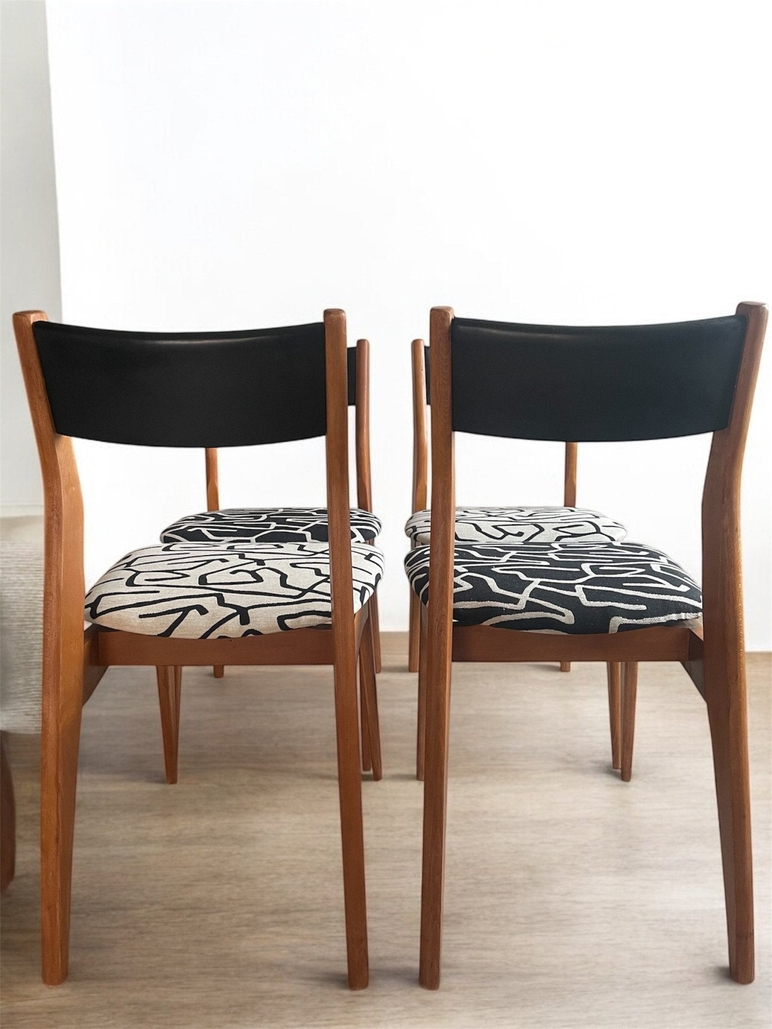 4 Chaises bistrot vintage années 50 restaurées - Ethic Atelier