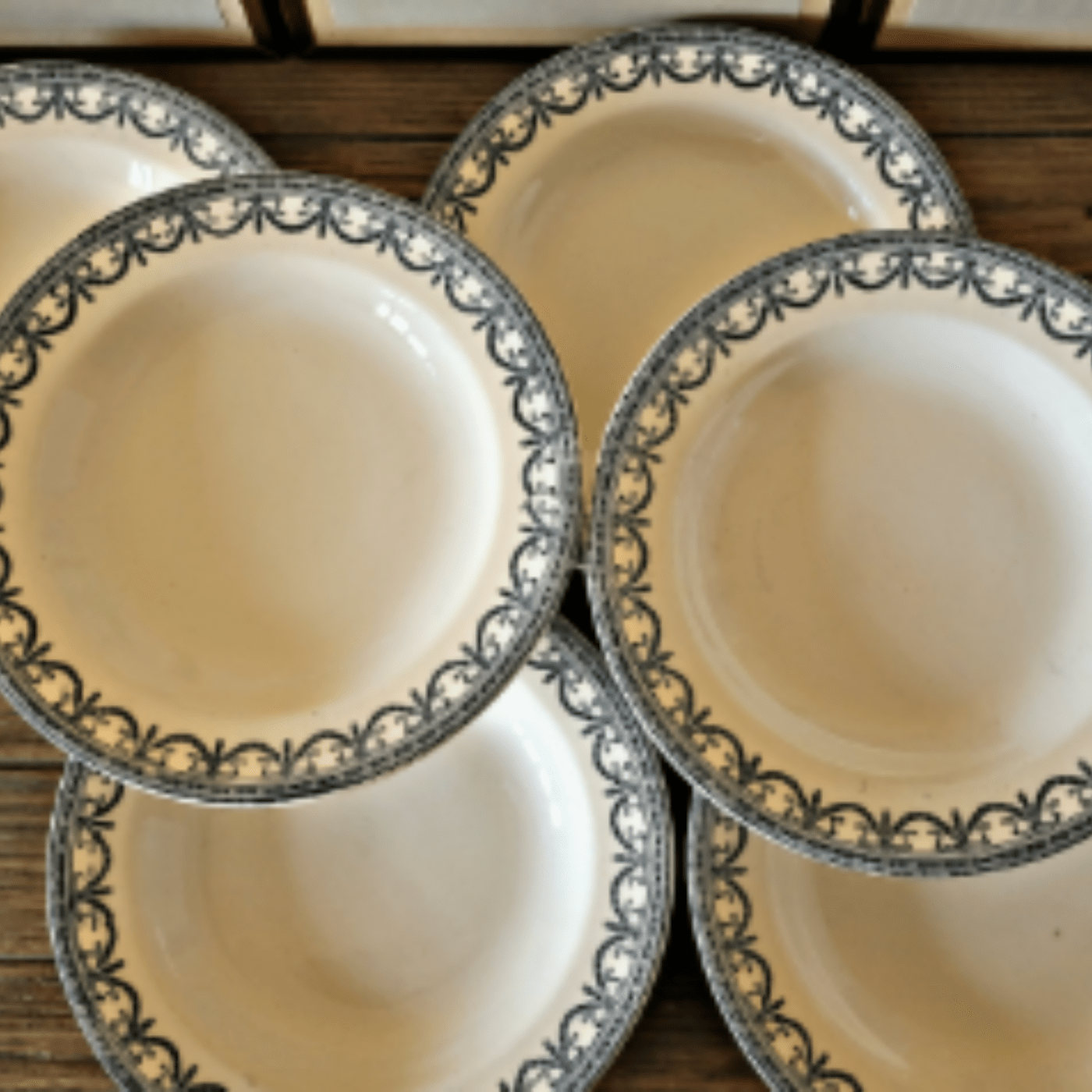 6 assiettes creuses Salins modèle Guirlandes Louis XVI - Ethic Atelier