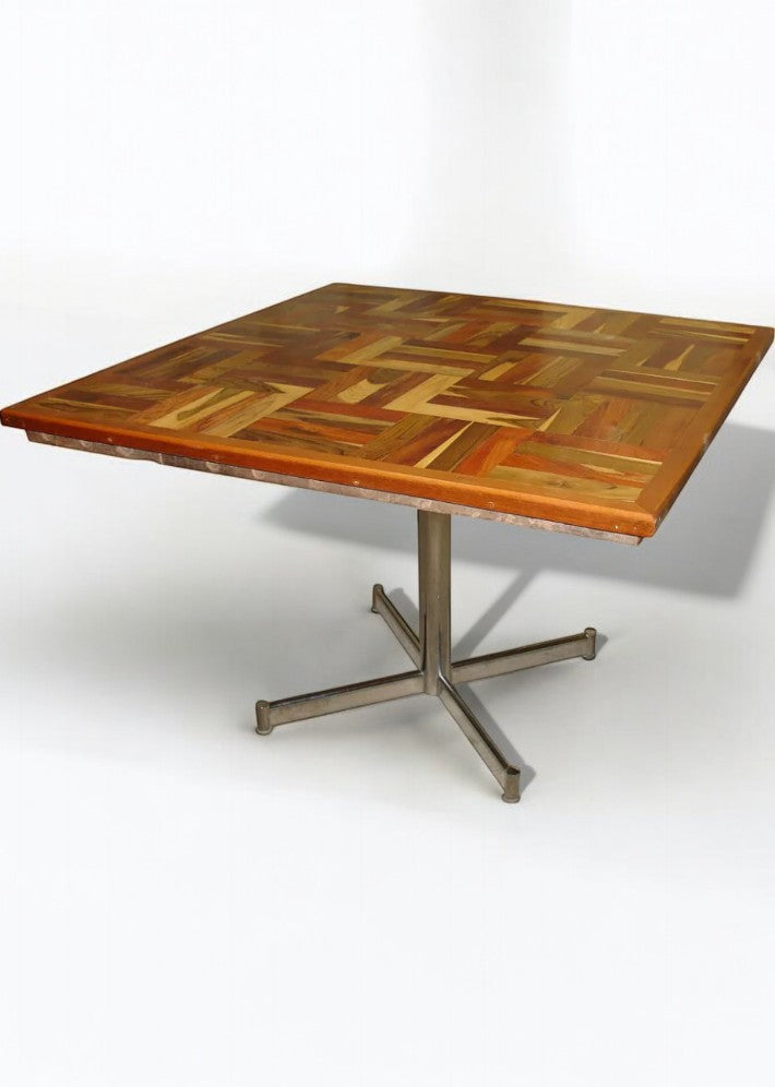 Table Carrée en Mosaïque de Bois Massif et Pied Chromé – Vers 1970