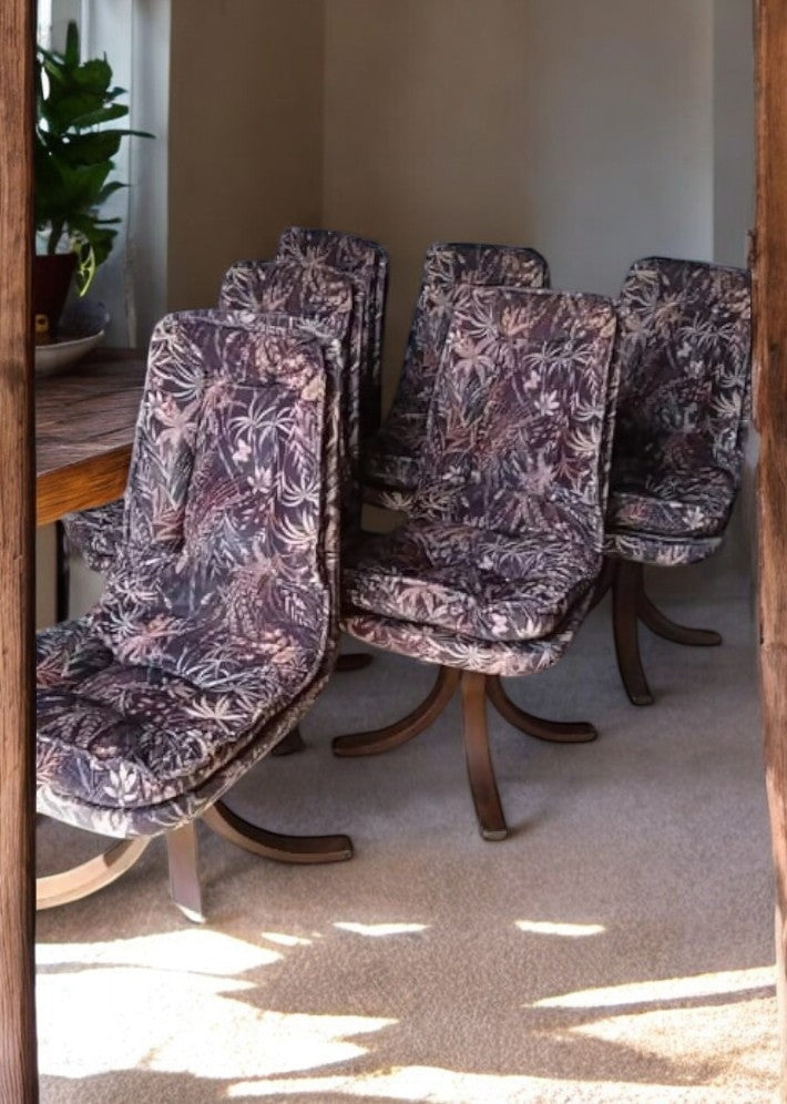 6 chaises pivotantes en velours de soie, datant des années 1960
