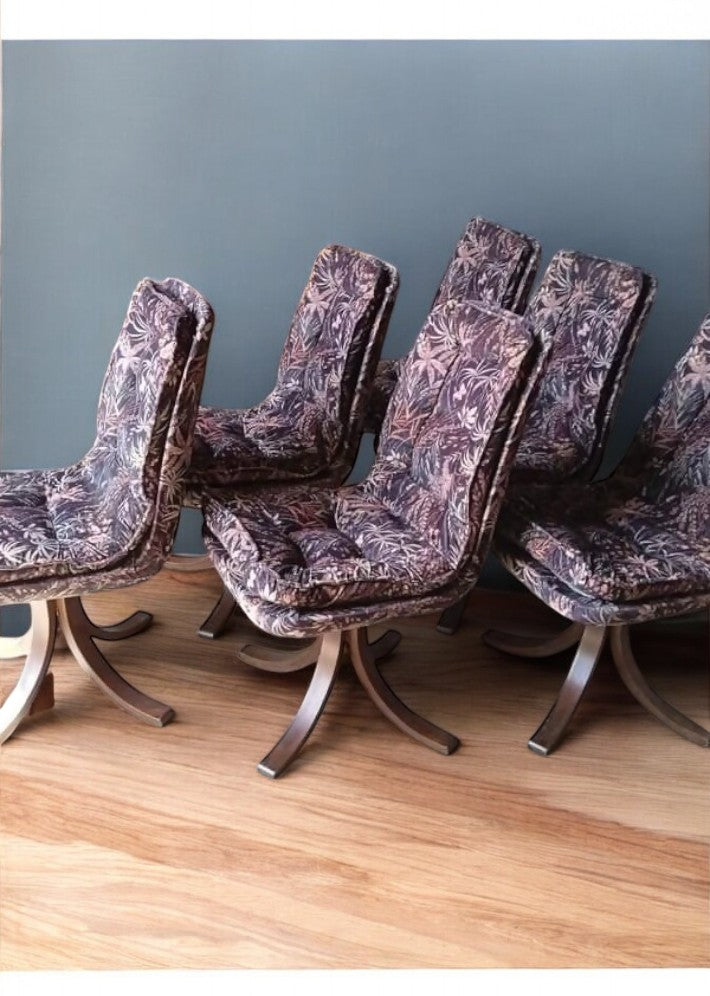 6 chaises pivotantes en velours de soie, datant des années 1960
