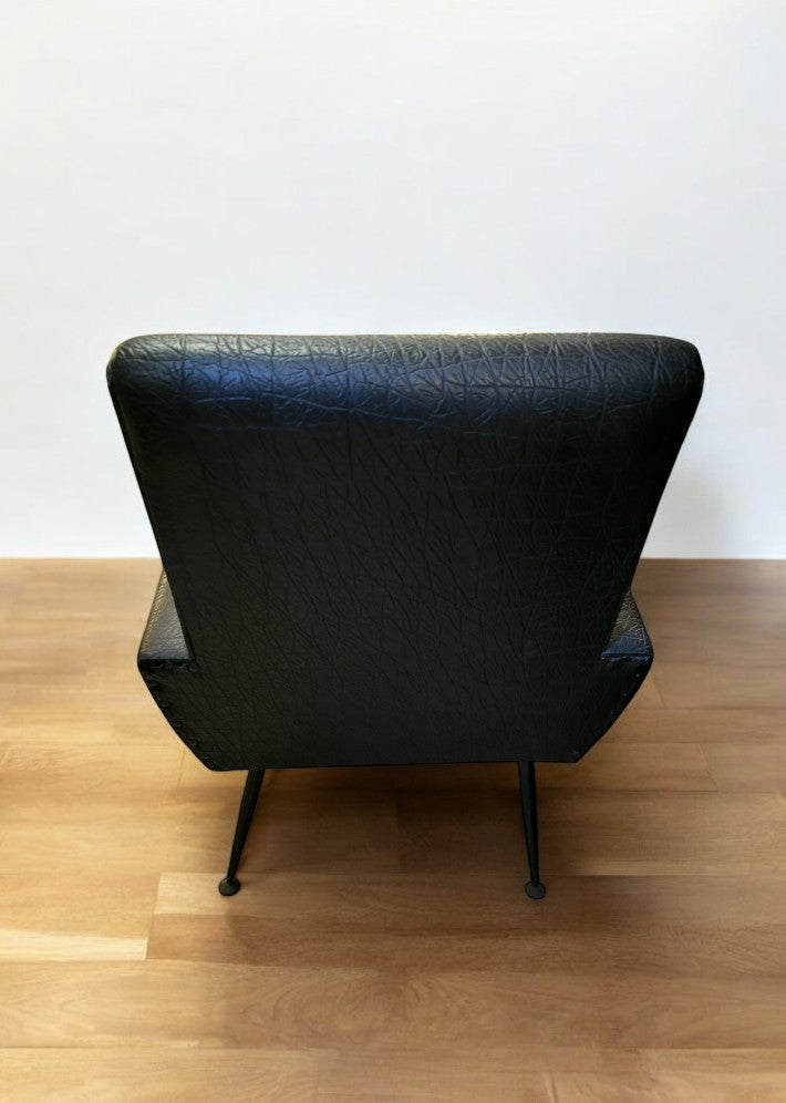 Fauteuil Vintage en Skaï Noir Gaufré - Années 1950