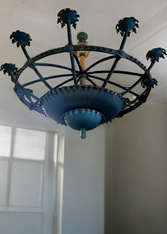 Énorme lustre en Acier à Patine Bronze du casino de Cassis 1980