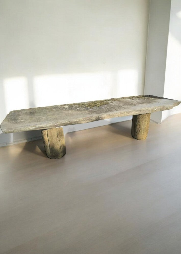 Grande Table Brutaliste en Ardoise
