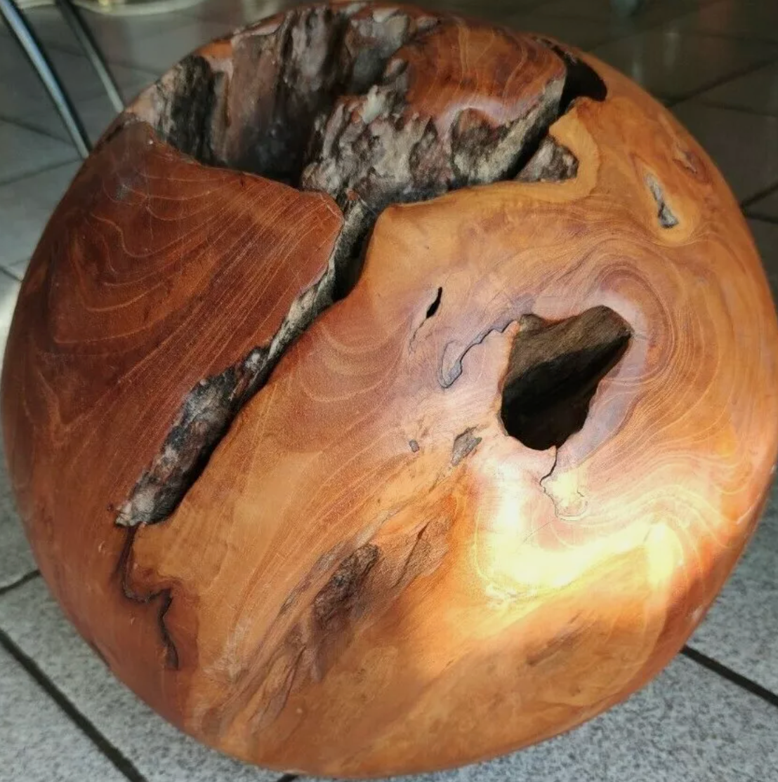 Sphère en Racine de Teck Ancienne