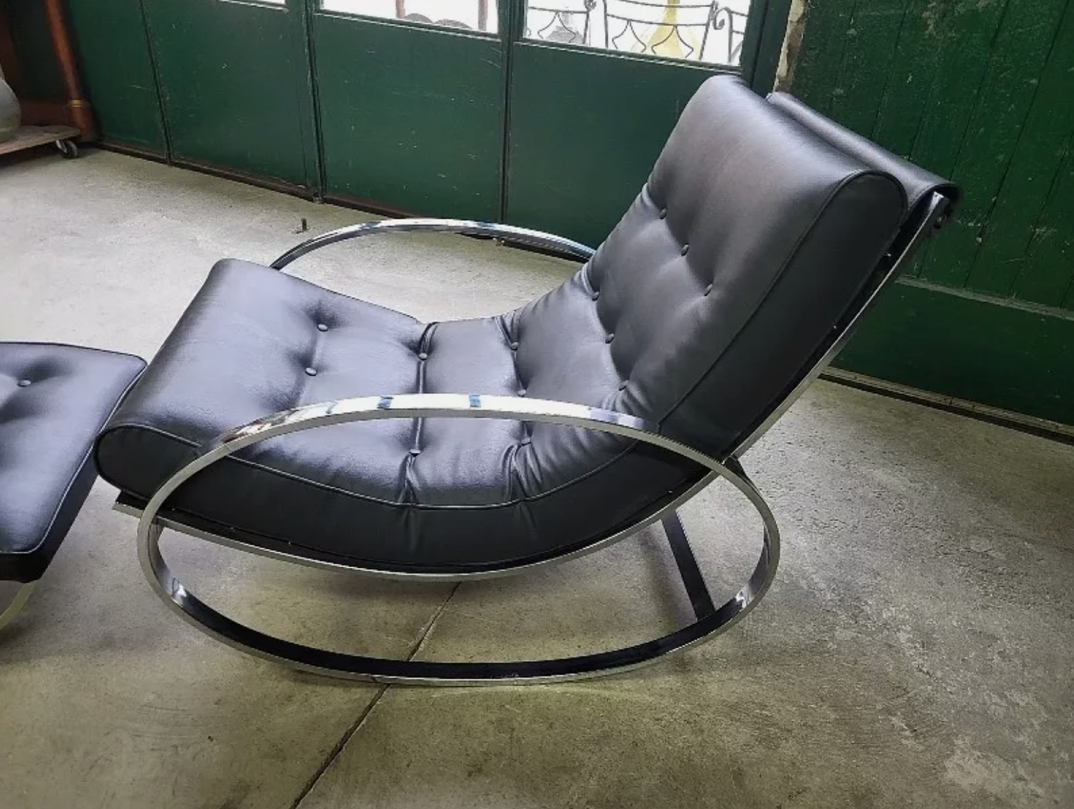 Rocking Chair Vintage avec repose-pieds en sky
