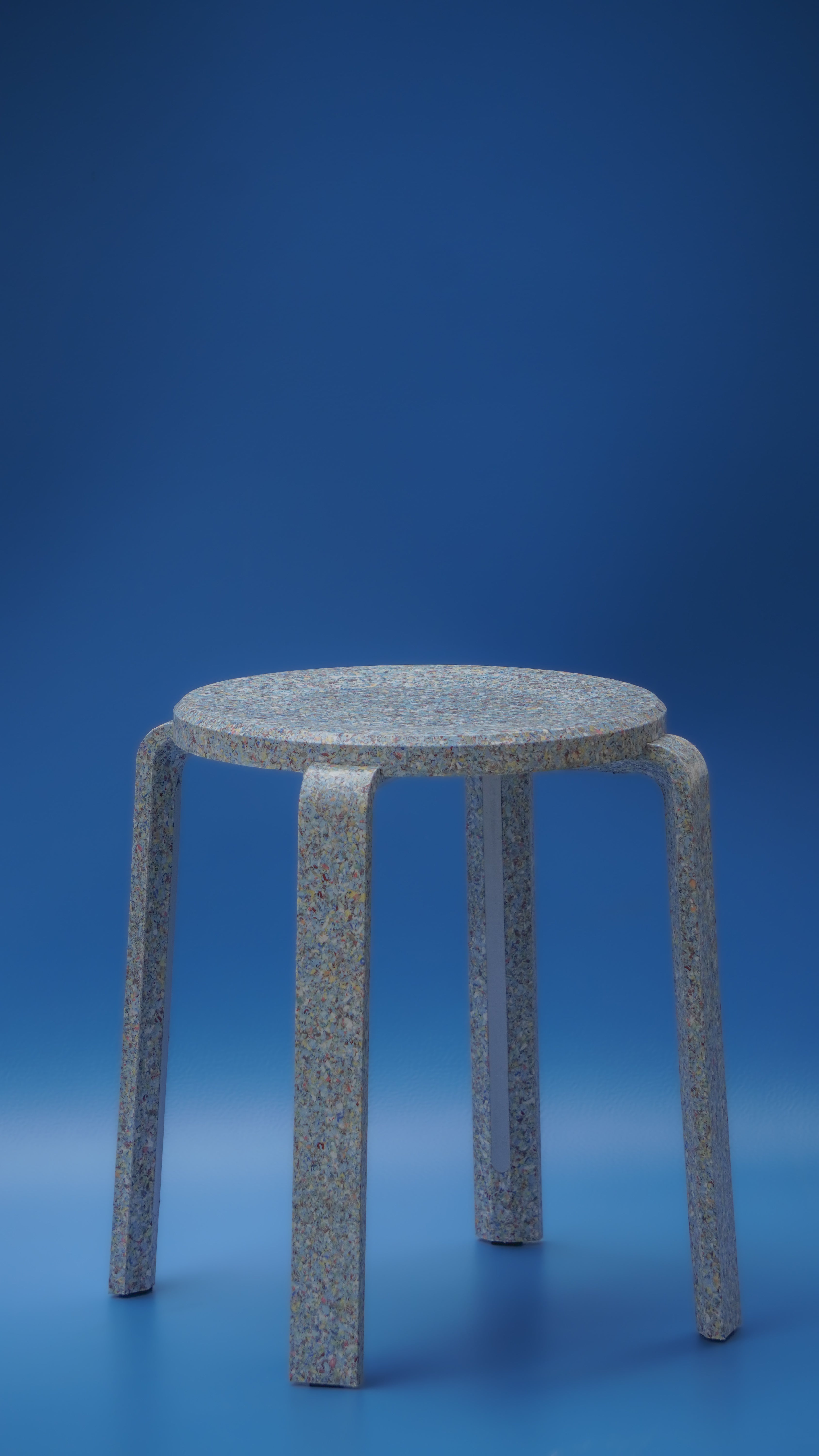 Tabouret Billex en Broyat de Billets de Banque Upcyclés