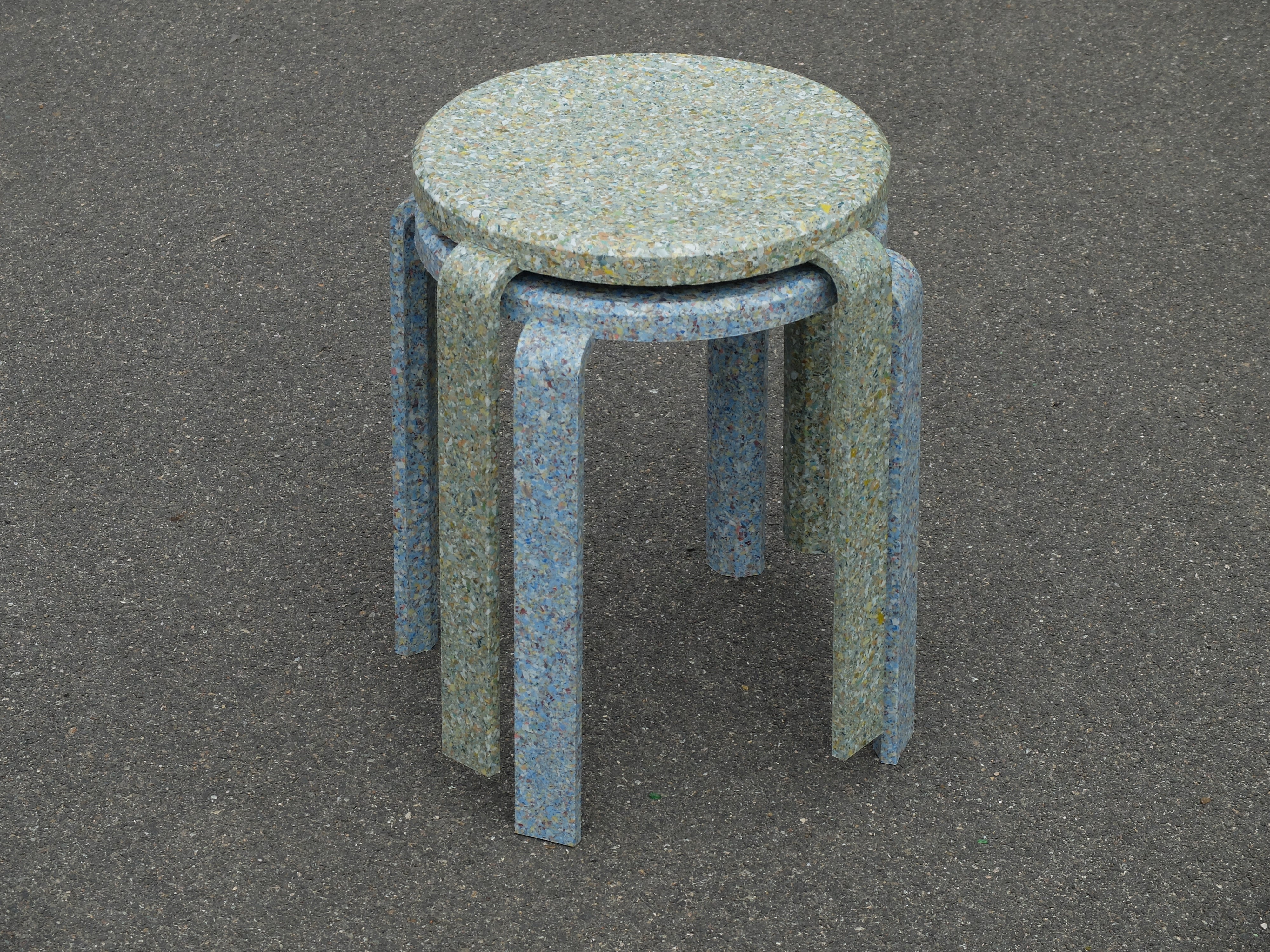 Tabouret Billex en Broyat de Billets de Banque Upcyclés