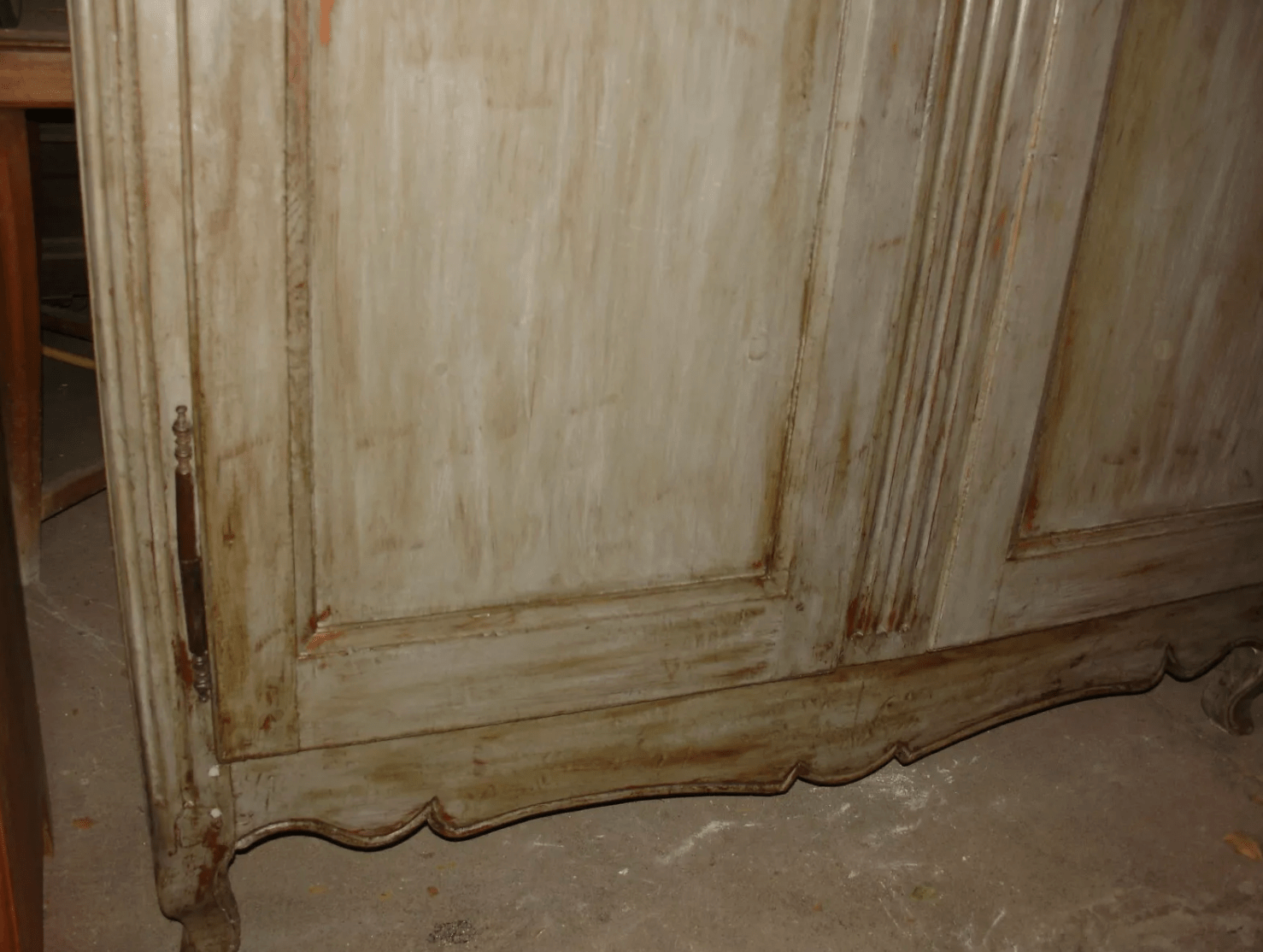 Armoire d'époque Transition Louis XV - Louis XVI Relookée - Ethic Atelier
