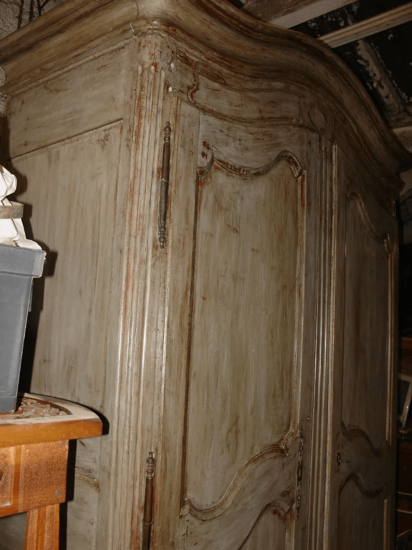 Armoire d'époque Transition Louis XV - Louis XVI Relookée - Ethic Atelier