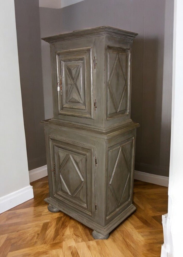 Buffet Deux Corps Diminutif de Style Louis XIII Relooké - Ethic Atelier