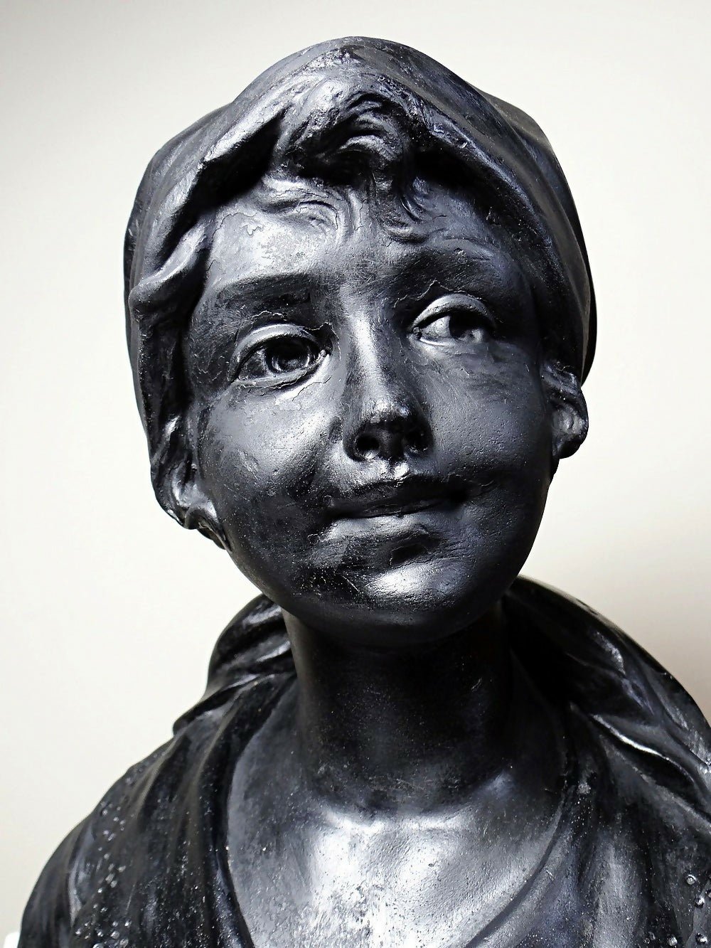 Buste de jeune femme en plâtre 1900 - 1930 monochrome Citti & Frère - Ethic Atelier