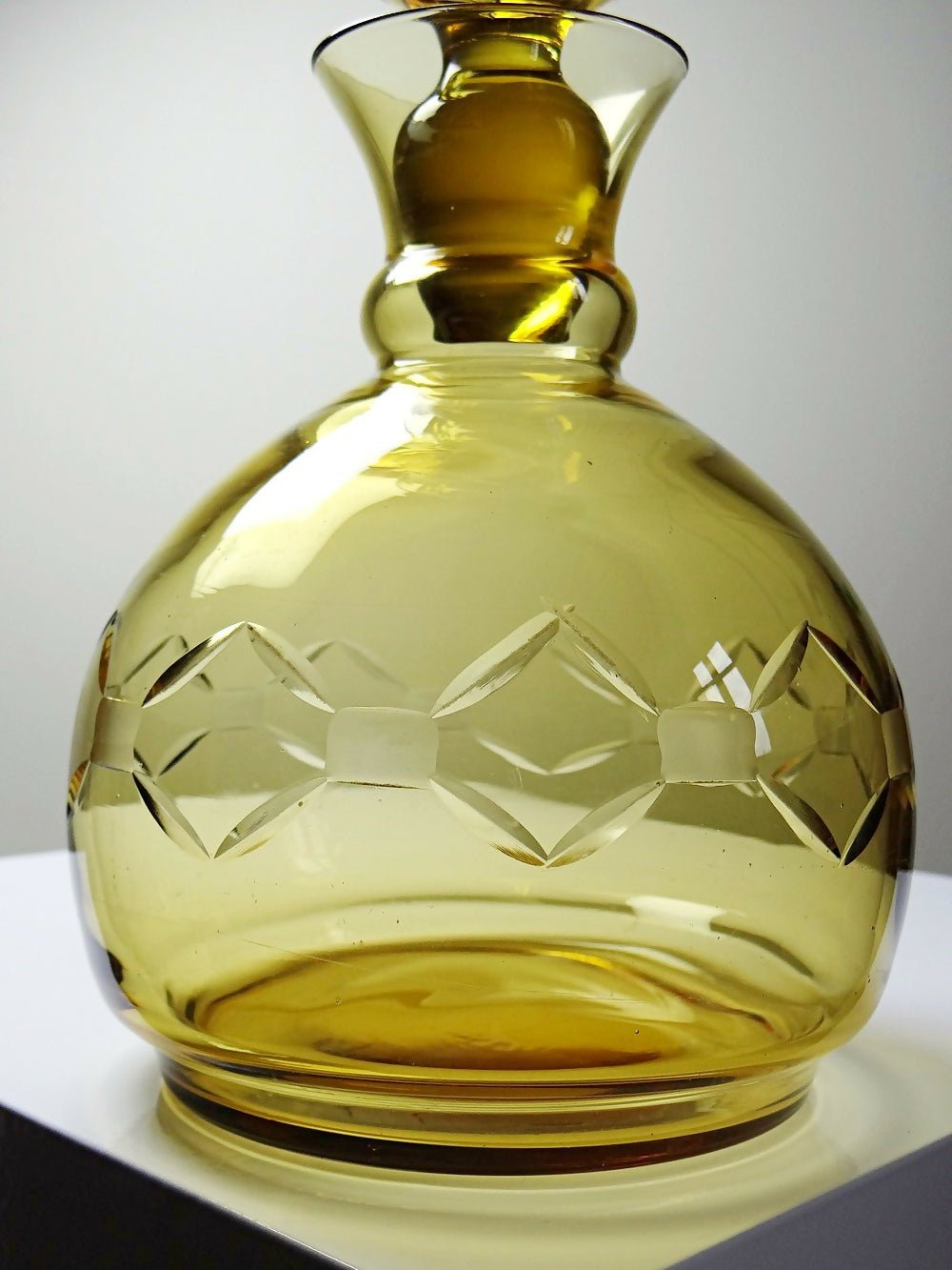 Carafe à décanter verre soufflé ciselé ambré Tchèque vintage/ancienne - Ethic Atelier