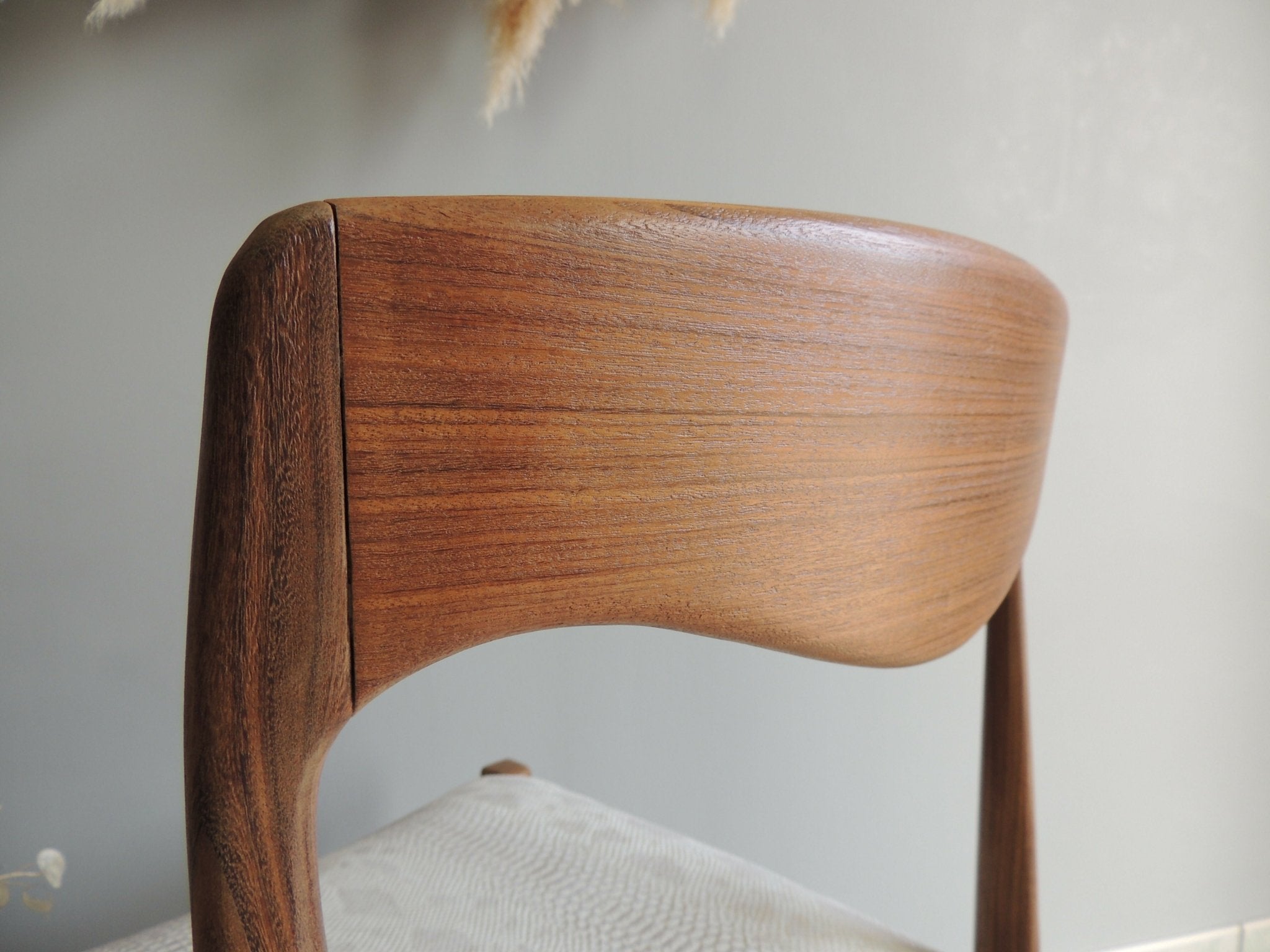 Chaise en teck restaurée - Ethic Atelier