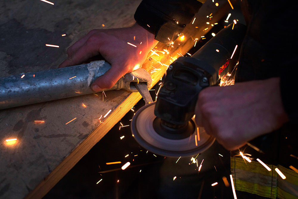 Table Clavex en Échafaudages Upcyclés, Modèle Réinventé