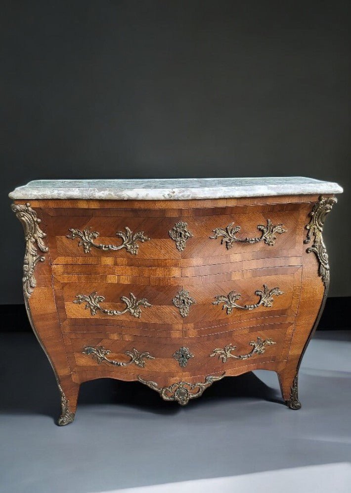 Commode en bois de rose de style Louis XV - Ethic Atelier