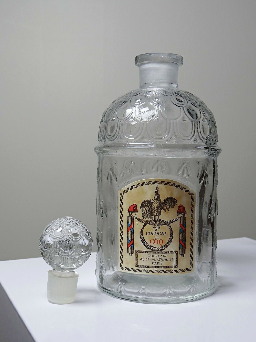 Flacon aux abeilles ancien, vide, Eau de Cologne du Coq XXe verre 500ml - Ethic Atelier