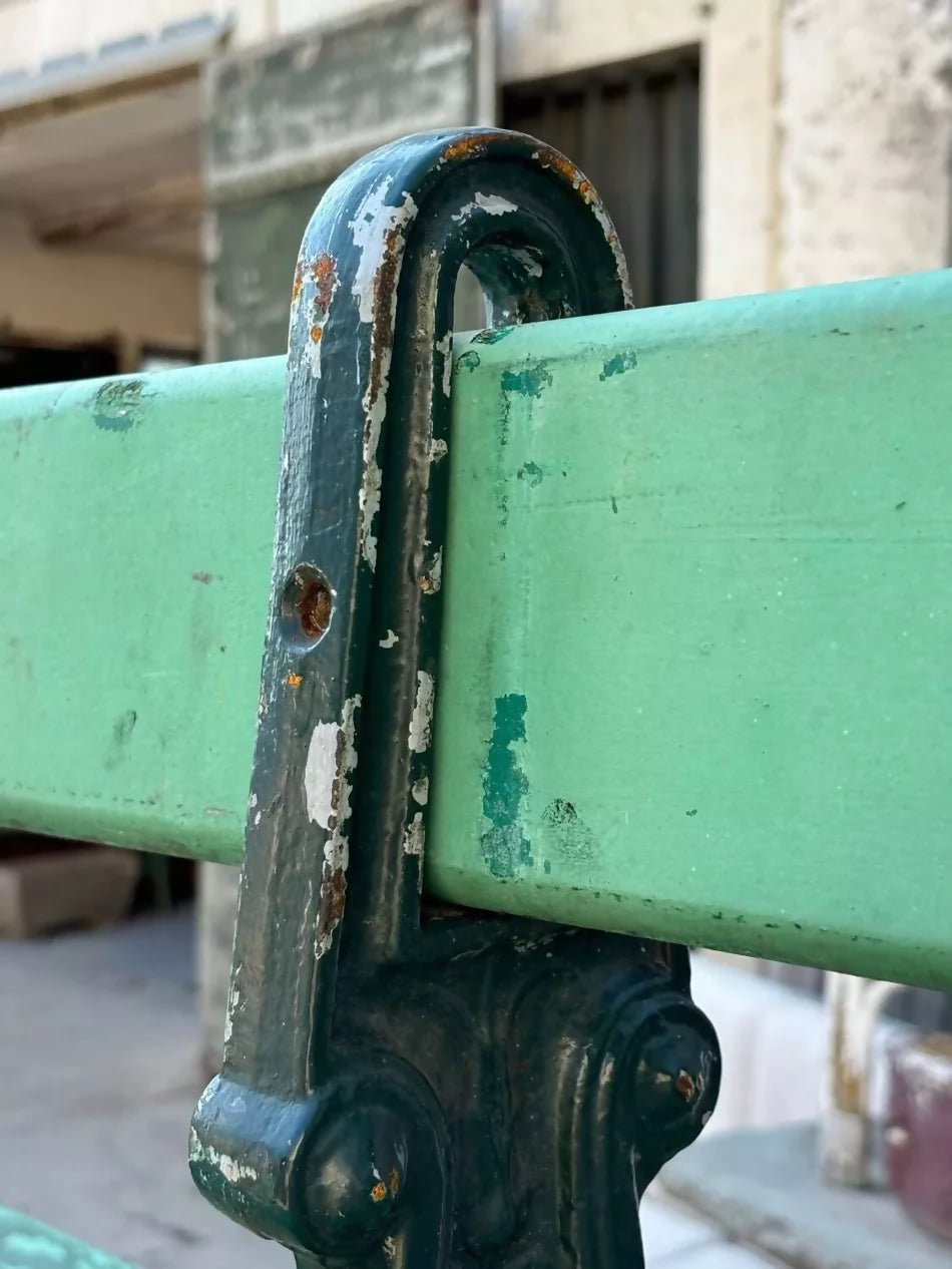 Grand Banc de Jardin Public de la Ville de Paris 1875 – Élégance et Histoire - Ethic Atelier