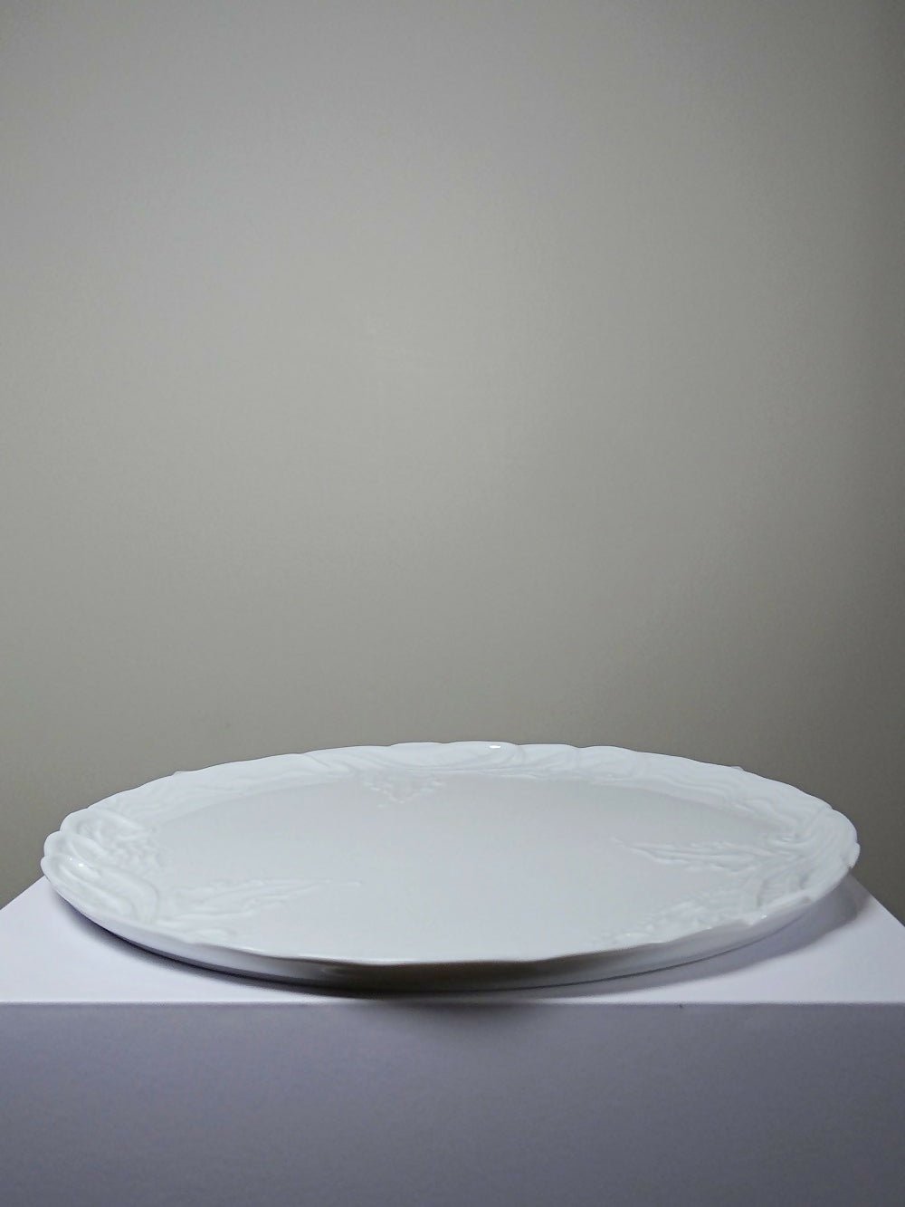 Grand plat à tarte vintage/ancien porcelaine fine de Limoges blanche - Ethic Atelier