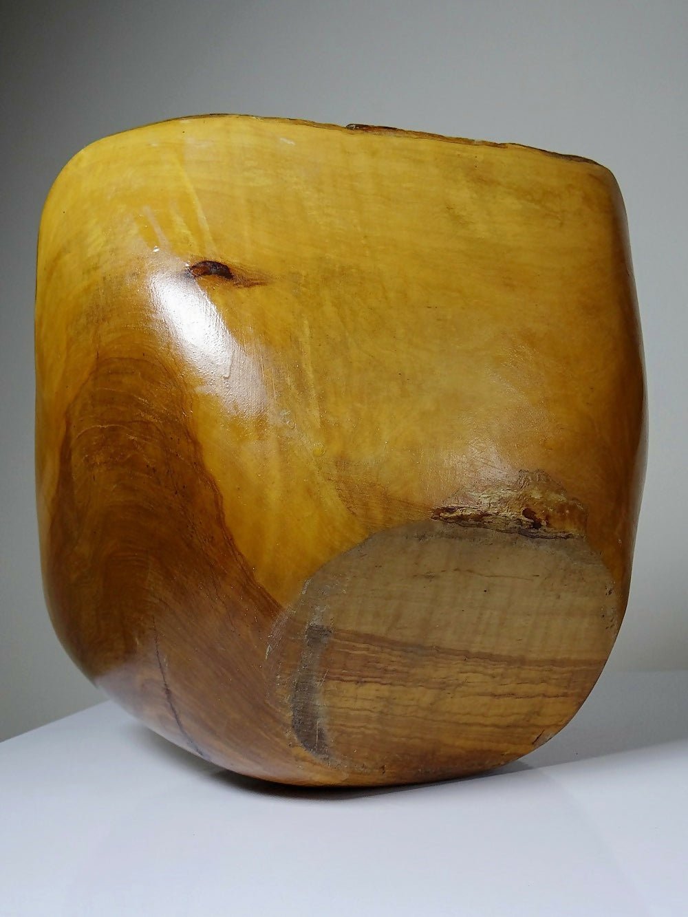 Grande coupe en bois d'olivier Riviera brutaliste artisanat circa 1950 - Ethic Atelier