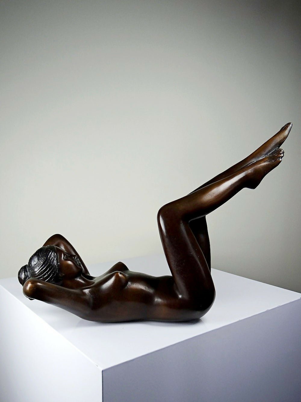 Grande statuette femme nue, Vénus en bronze de charme vintage - Ethic Atelier