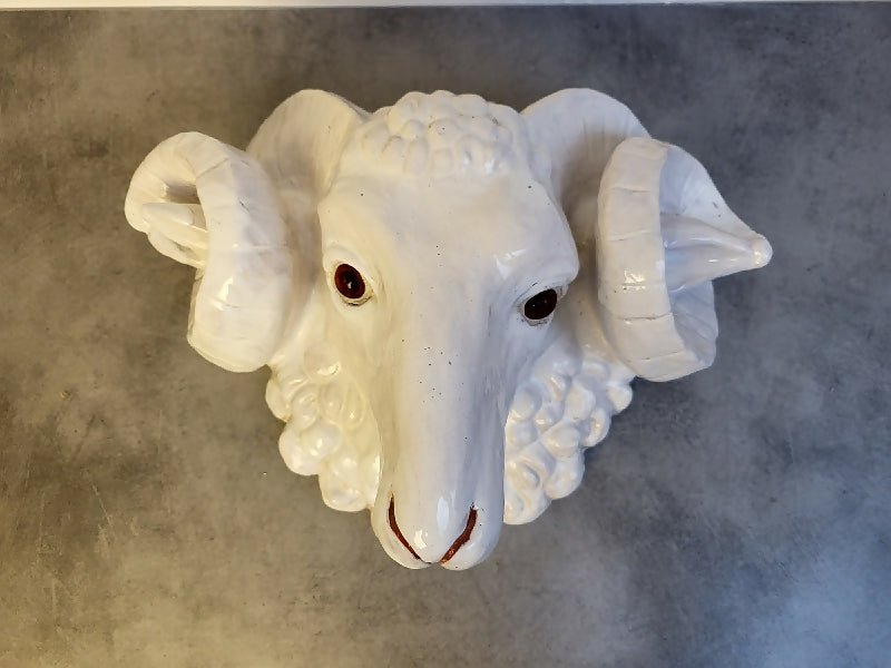 GROSSE TETE DE BELIER EN TERRE CUITE GRAND BAVENT FRANCAIS MAJOLICA - Ethic Atelier
