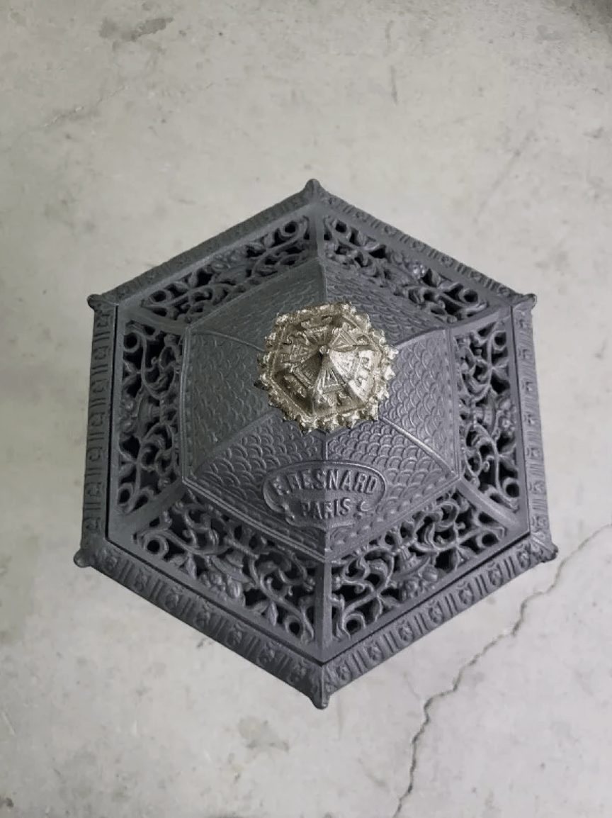 Lanterne extérieure en fonte de F. Besnard Paris - Ethic Atelier