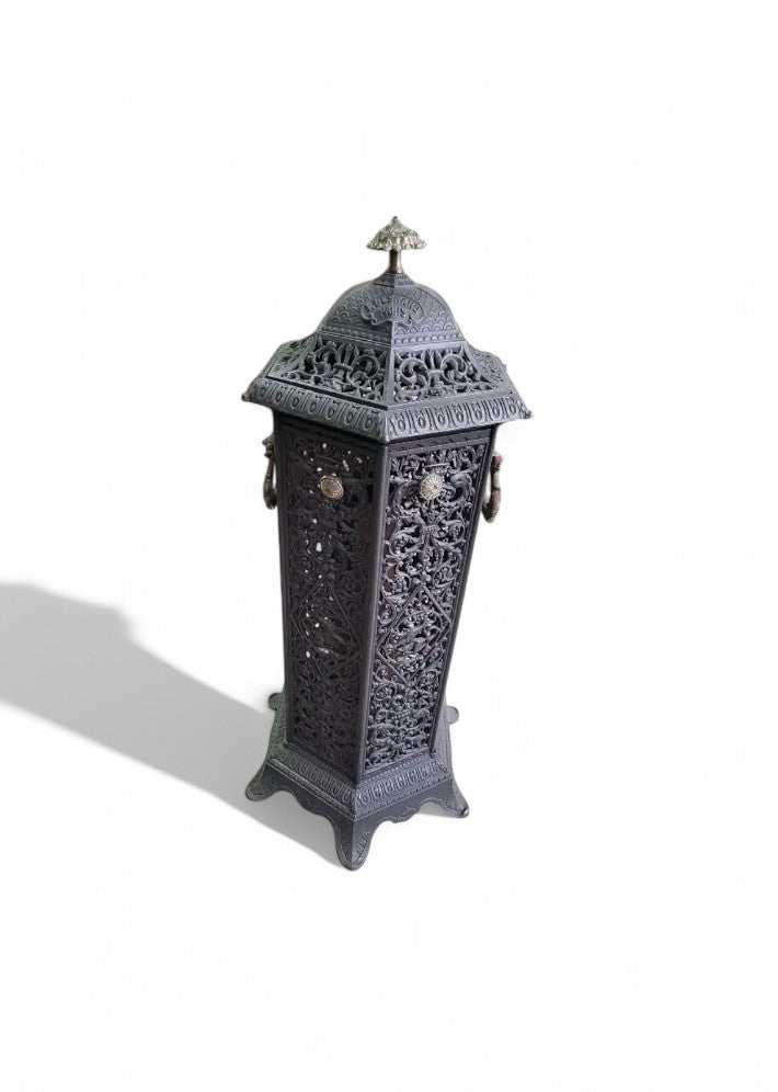 Lanterne extérieure en fonte de F. Besnard Paris - Ethic Atelier