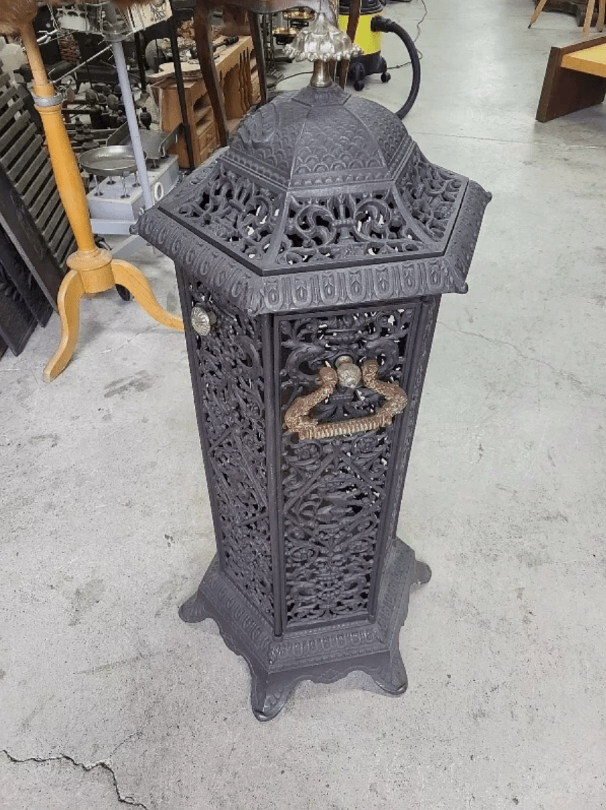 Lanterne extérieure en fonte de F. Besnard Paris - Ethic Atelier