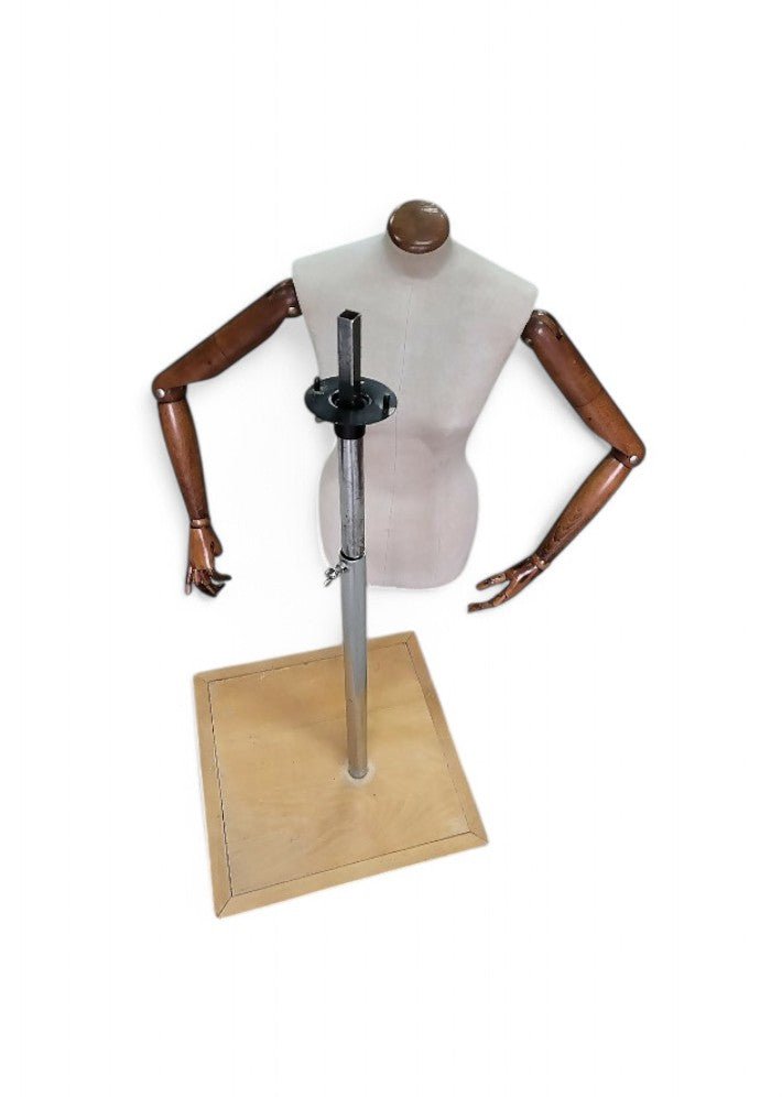 Magnifique Mannequin de Couturière Articulé et Réglable - Ethic Atelier