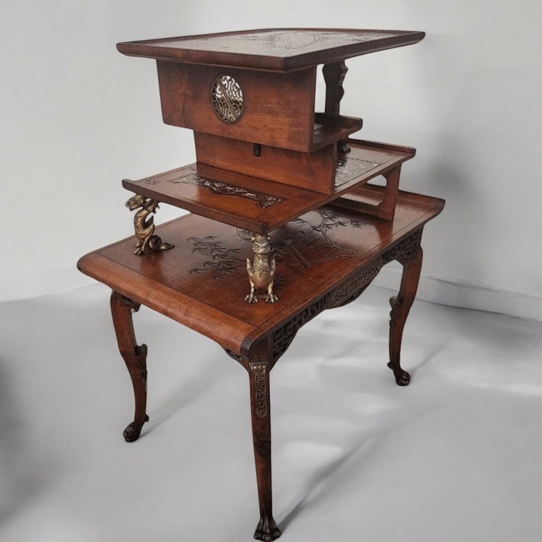 Magnifique Table Japonisante à Ornements en Bronze - Gabriel Viardot - Acajou Massif avec Incrustations de Nacre et Bronze - Ethic Atelier