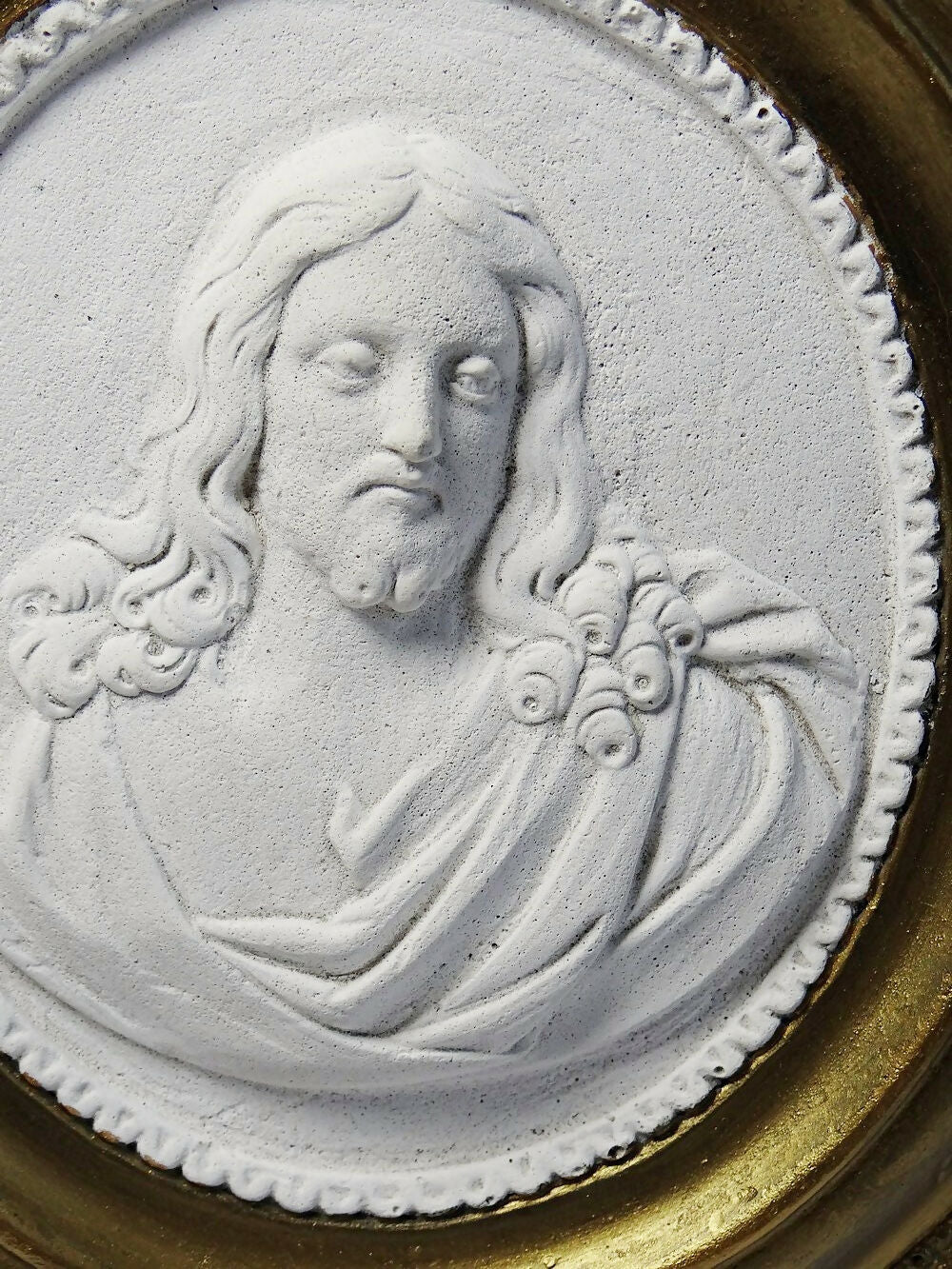 Médaillon mural religieux Christ plâtre ancien XIXe style Louis XVI XIXe - Ethic Atelier
