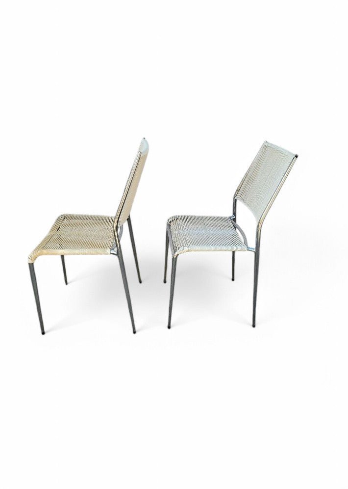 Paire de chaises scoubidou blanches et chromées 1960 - Ethic Atelier