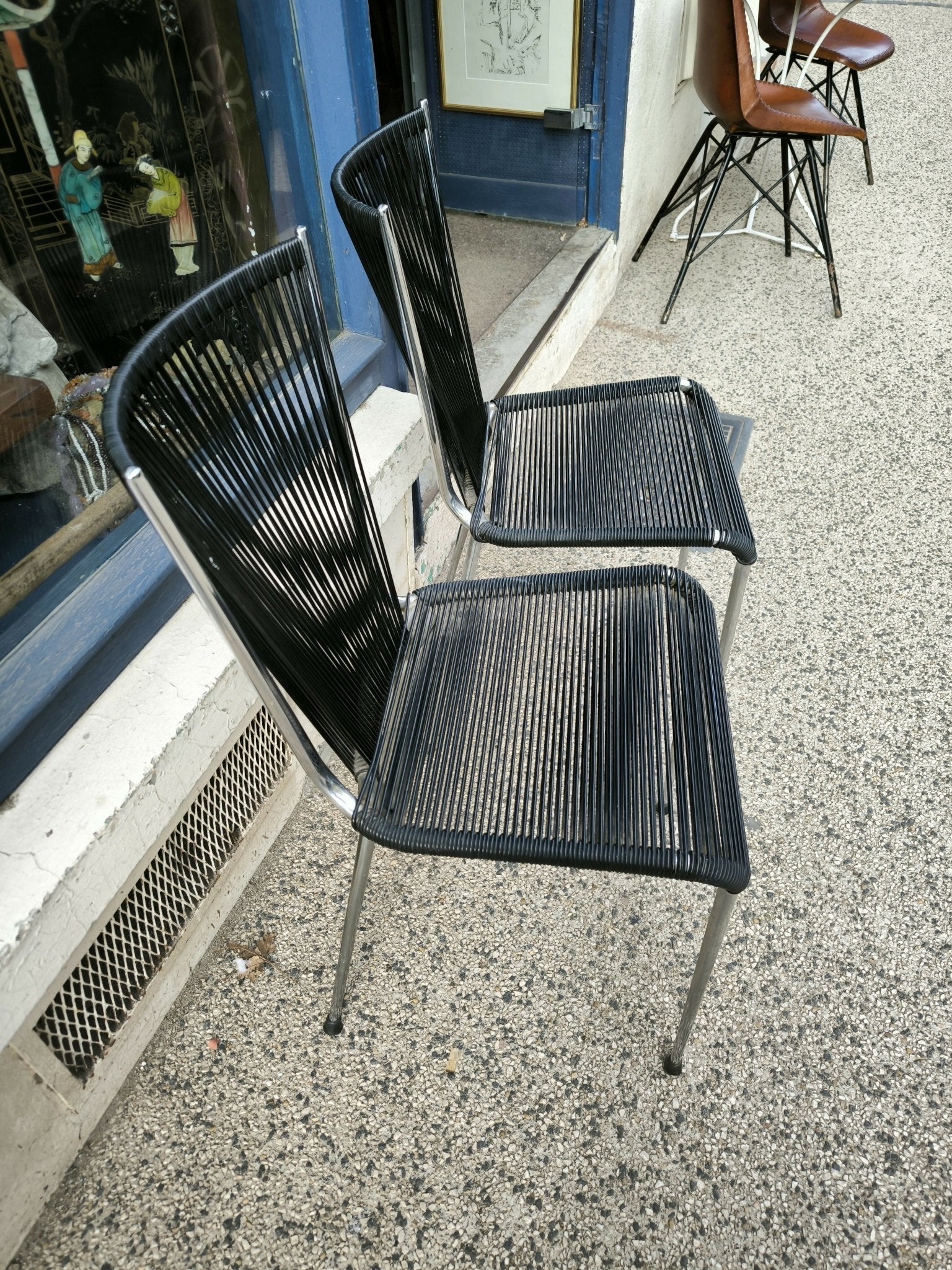 Paire de chaises scoubidou vers 1970 - Ethic Atelier