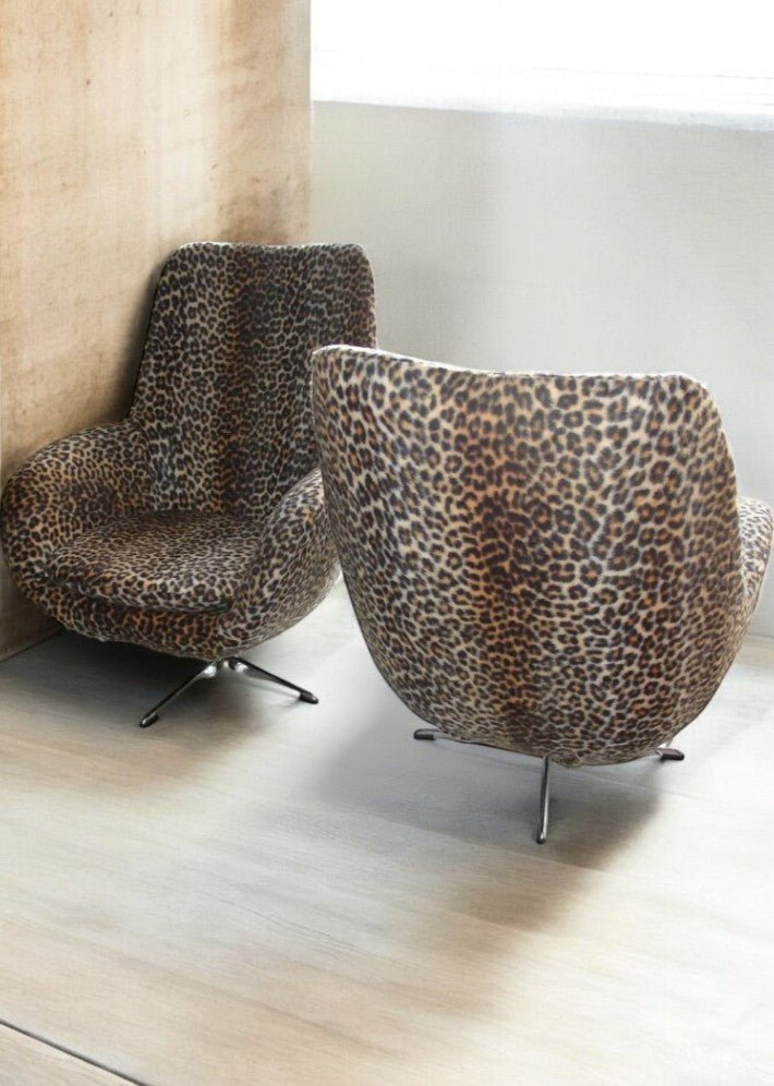 Paire de fauteuils œuf sur pieds étoiles en métal chromé de 1973 - Ethic Atelier