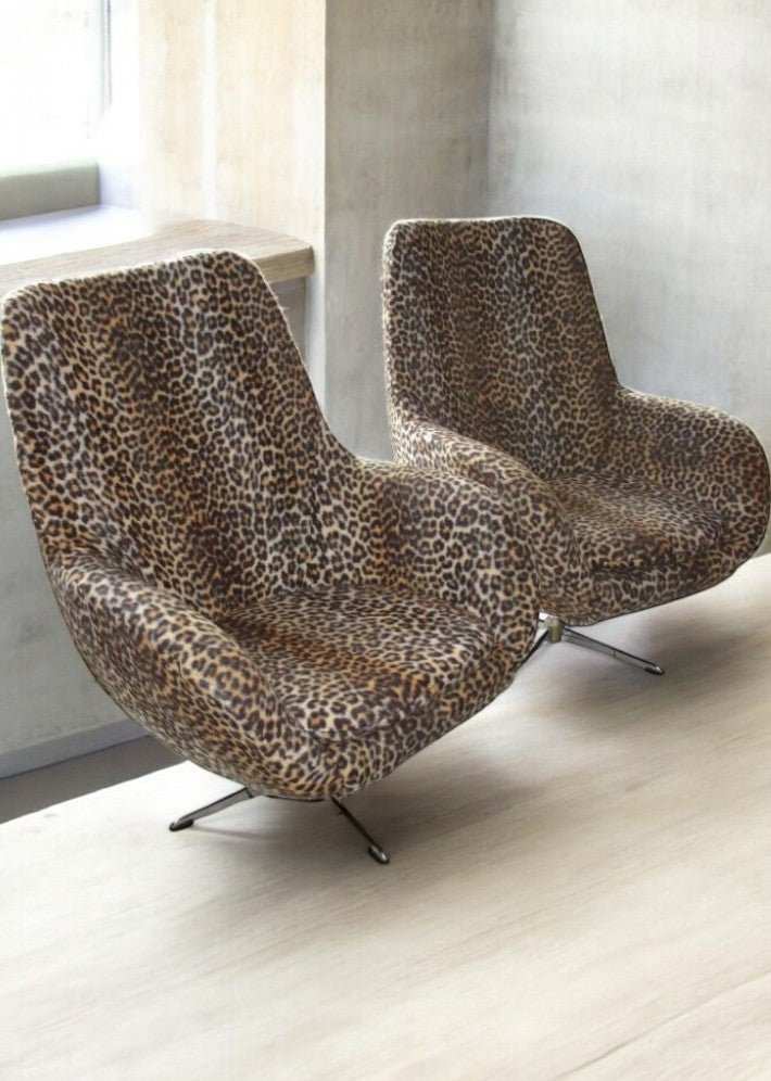 Paire de fauteuils œuf sur pieds étoiles en métal chromé de 1973 - Ethic Atelier