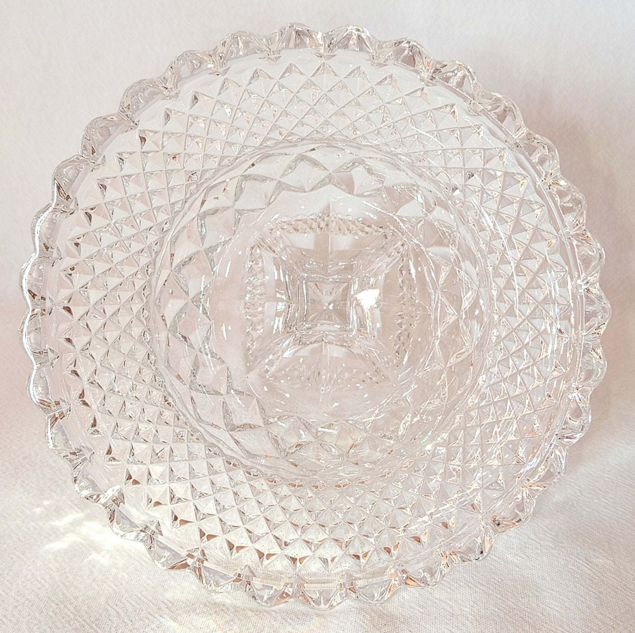 Petite coupe sur pied en cristal Monarc - Seconde partie du XXe siècle - Ethic Atelier