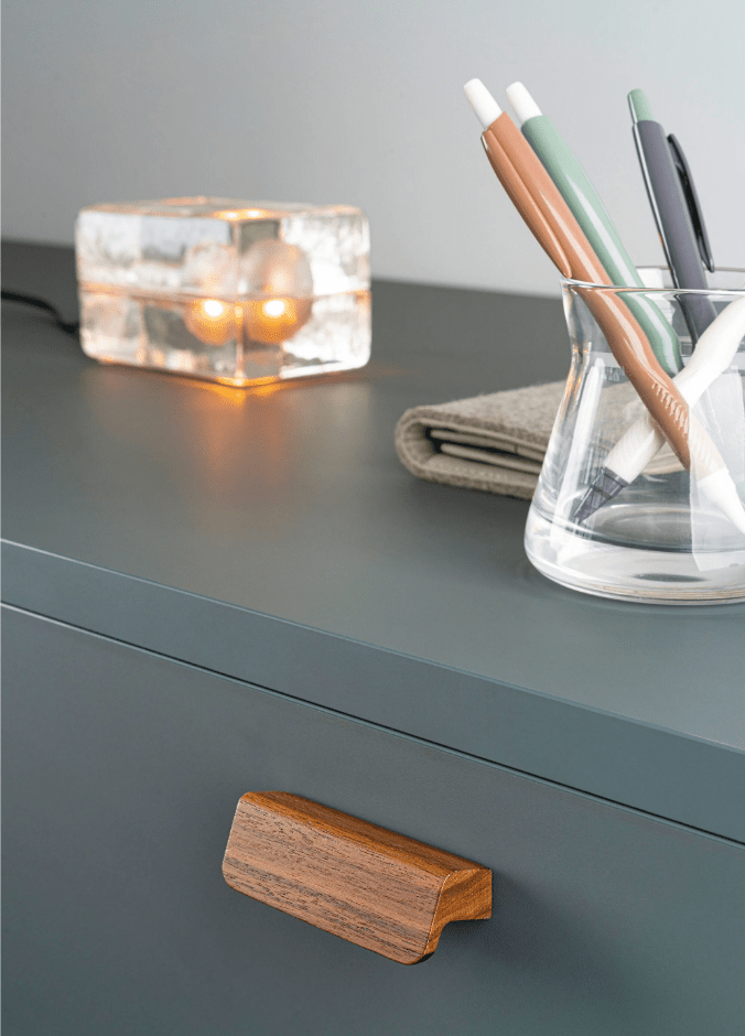 Poignée de Meuble FLAPP Bois - Chêne/Noyer - VIEFE - Ethic Atelier