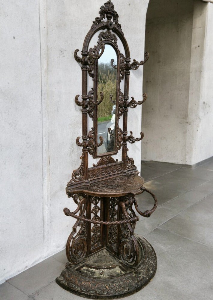 Porte manteaux de vestibule en fonte Alfred COURNEAU 1895 - Ethic Atelier