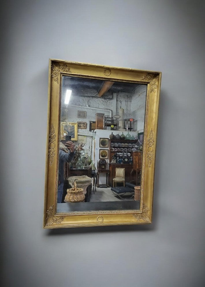 Miroir à palmettes rectangulaire du XIXe siècle