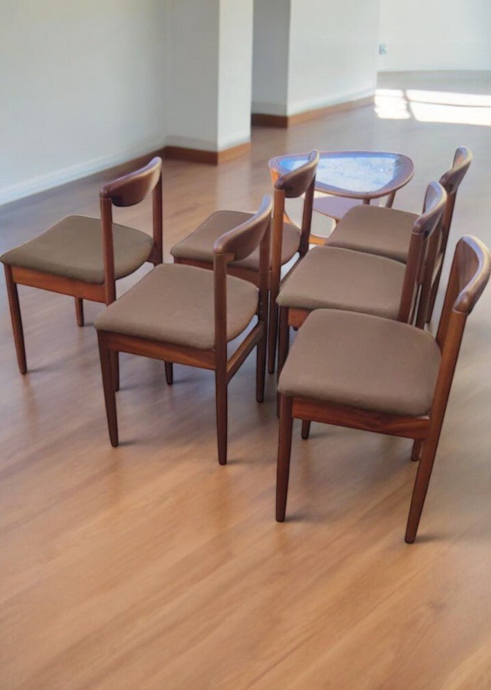 Série de 6 chaises en teck, conçue par Victor Wilkins pour G. Plan vers 1960 - Ethic Atelier