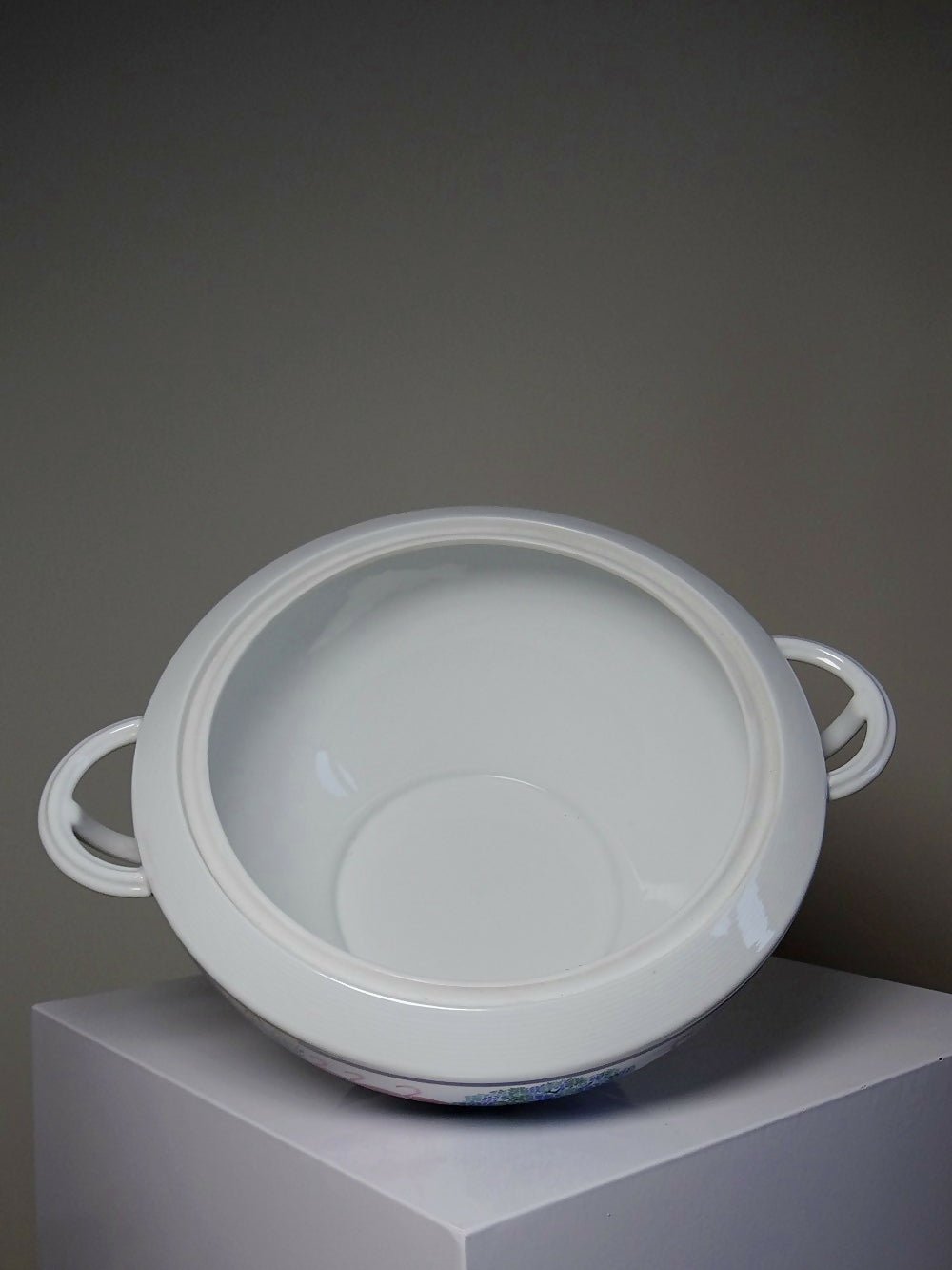 Soupière en porcelaine fine de Limoges Bernardaud Borel 1986 limité - Ethic Atelier