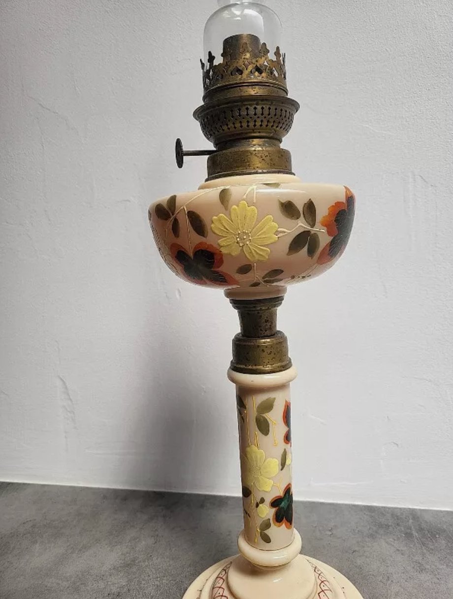 Superbe et Grande Lampe à Pétrole en Opaline - Ethic Atelier