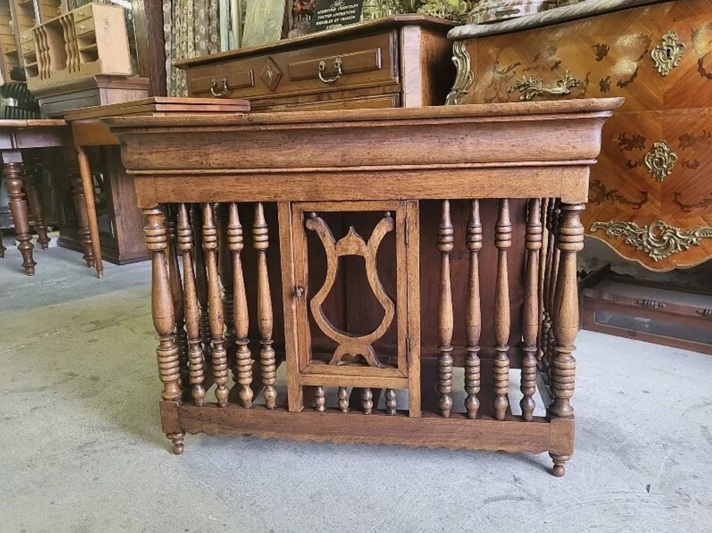 Superbe Panetière Ancienne Louis Philippe en Noyer Massif - Ethic Atelier