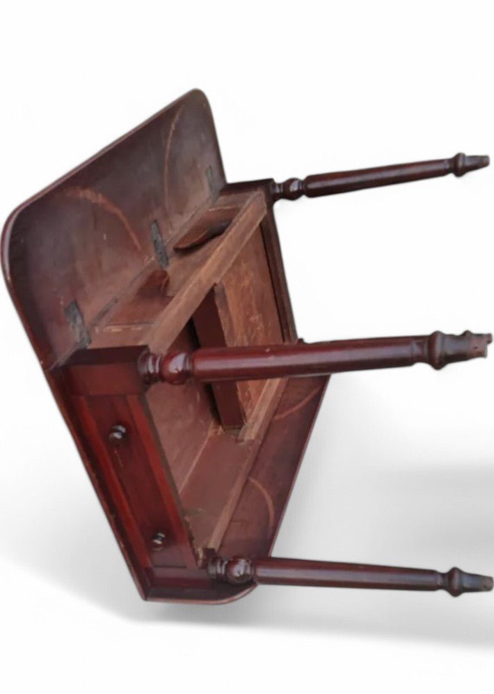 table à oreilles anglaise datant du milieu du XIXe siècle - Ethic Atelier