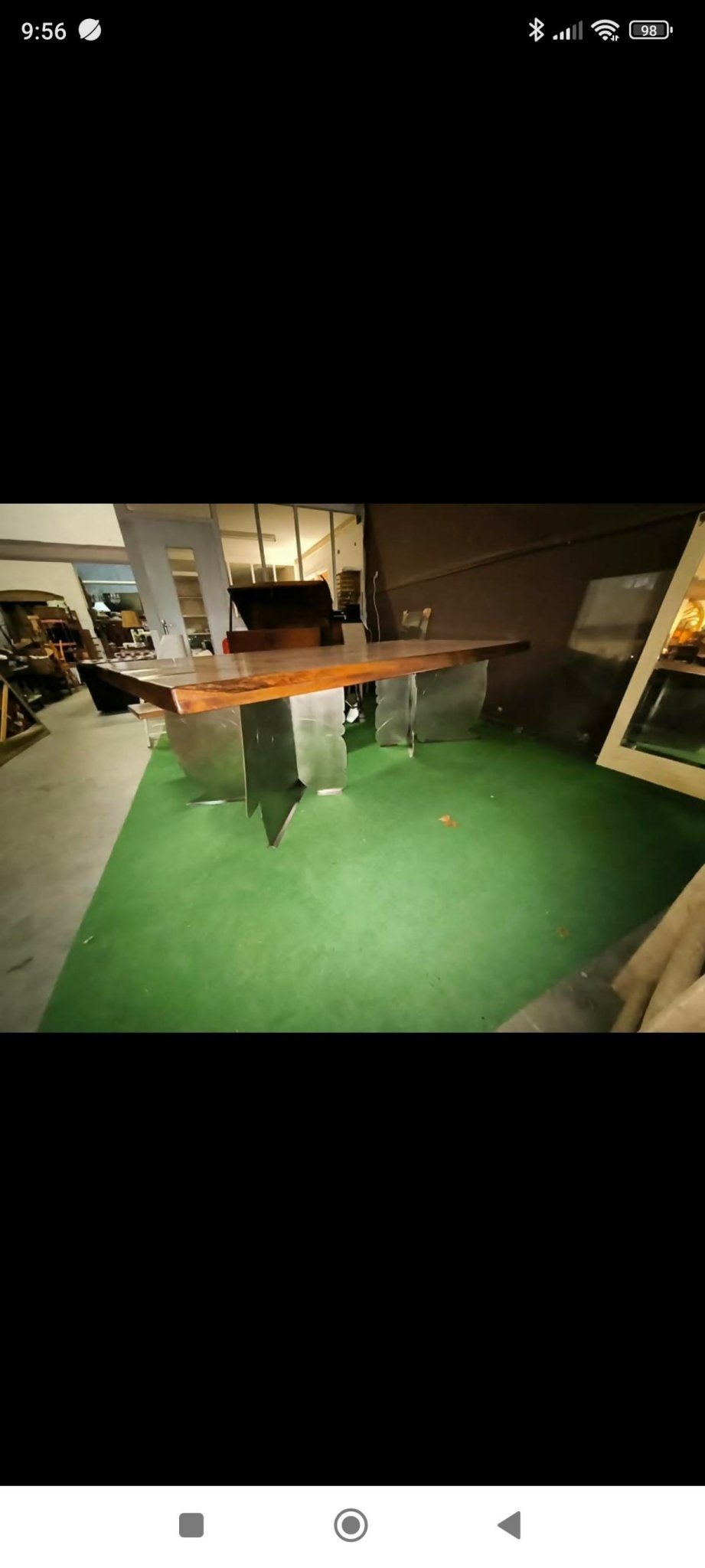 Table artistique en noyer et acier avec son banc et 6 chaises cuir - Ethic Atelier