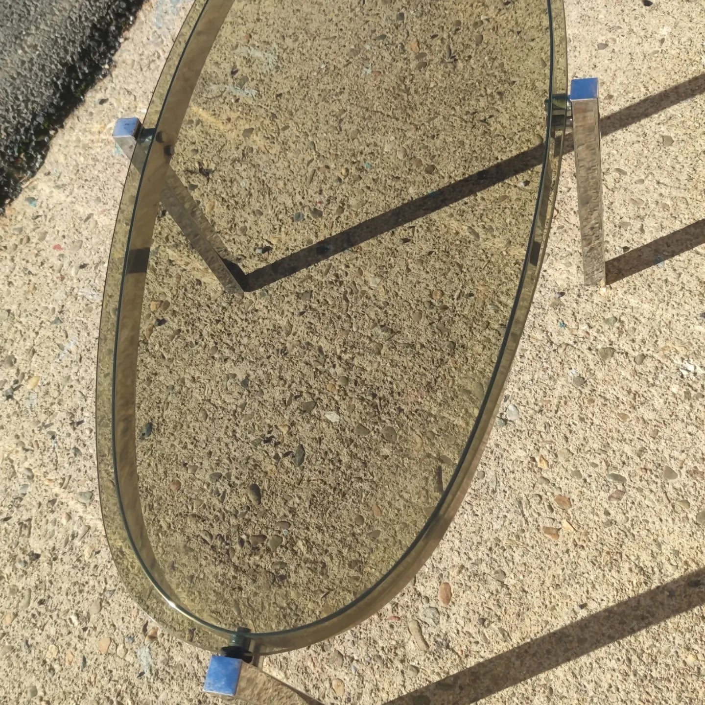 Table Basse Elliptique Vintage en Acier Chromé et Verre Fumé - Années 70 - Ethic Atelier