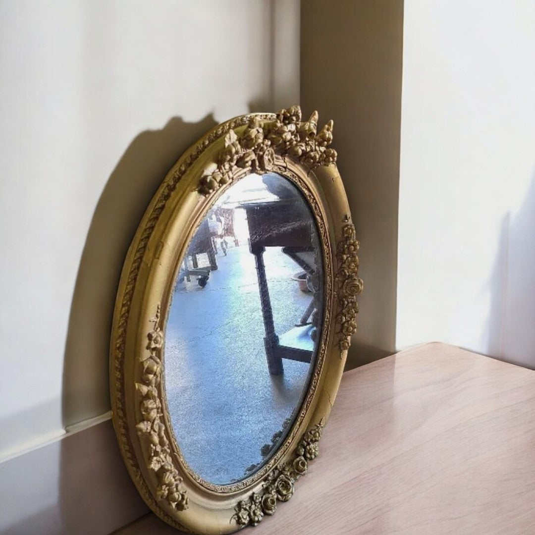 Joli Miroir Médaillon Doré Ovale