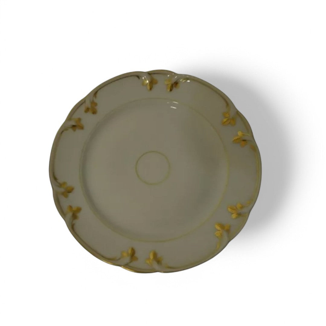 Jolie Série de 6 Assiettes en Porcelaine Blanche avec Dorure